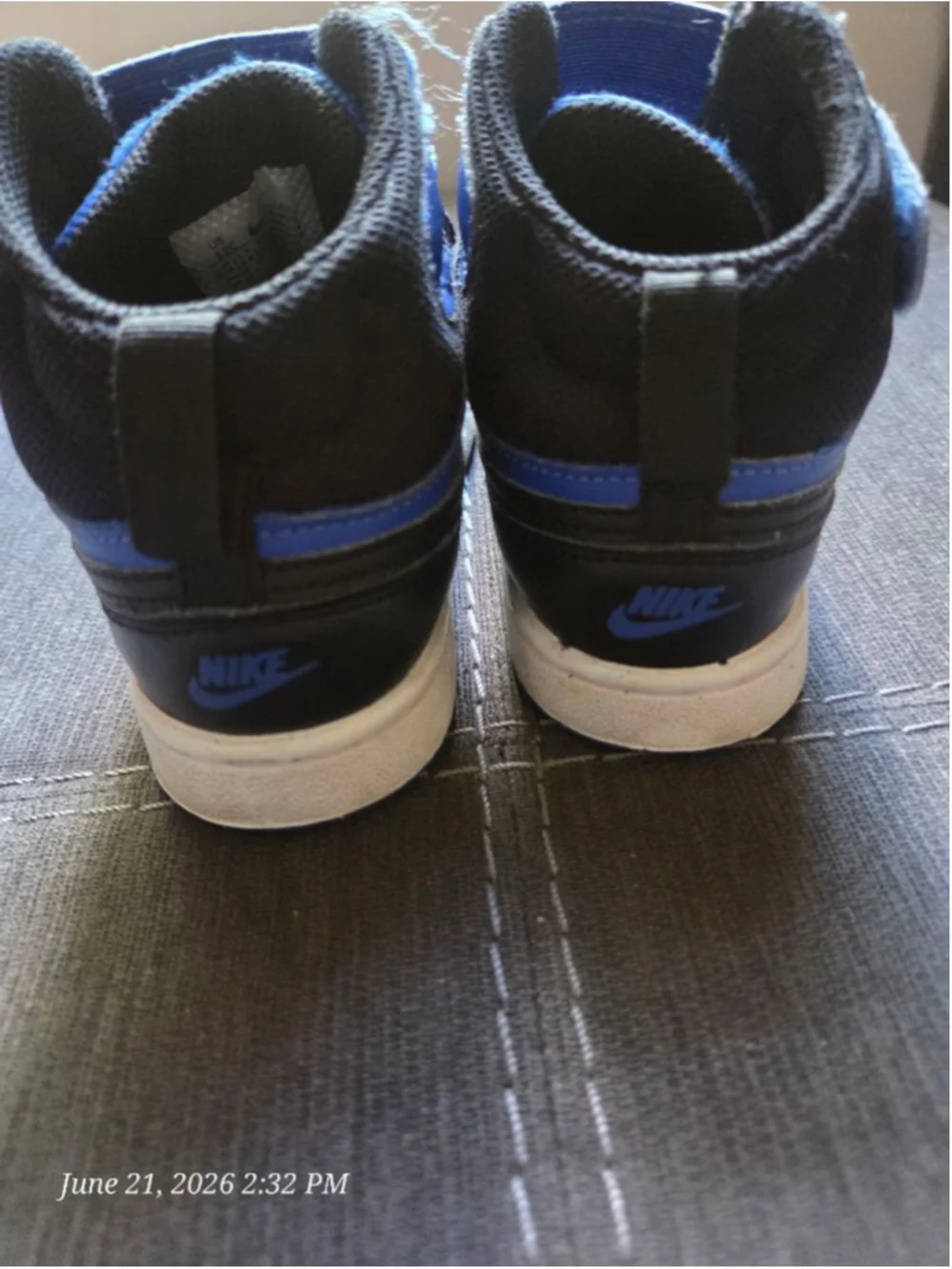 Nike Borough Court Size 12 Sneakers